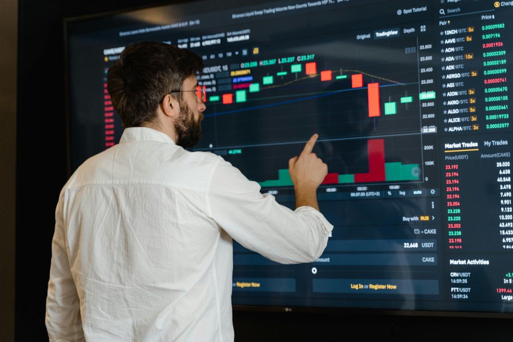 Business Analyst Optimising Business Processes